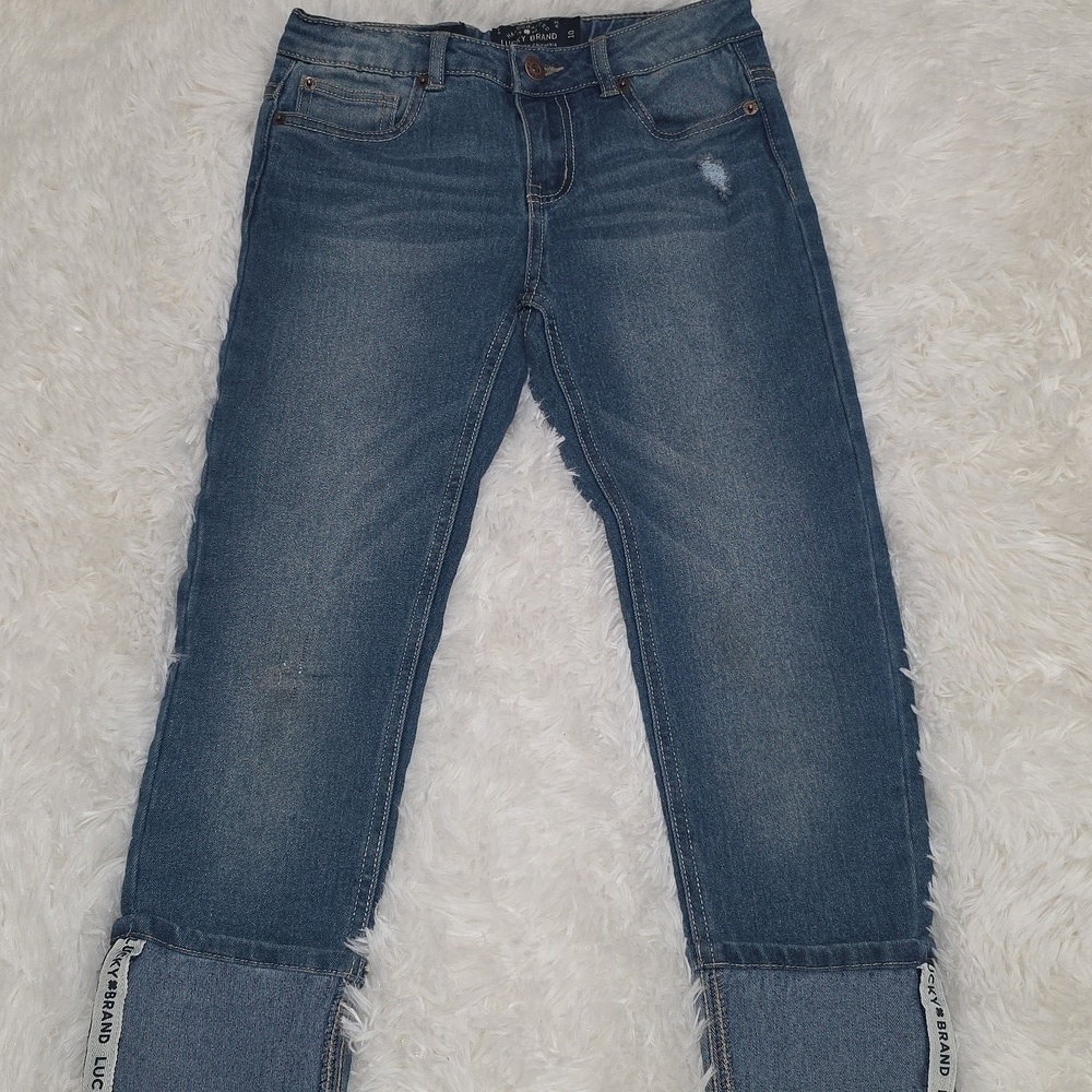 Lucky Brand Cropped Dylan Boyfriend Jean. Girls Size 10